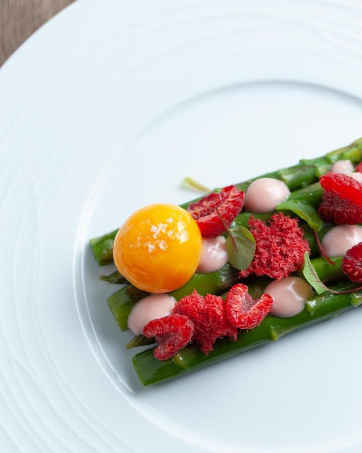 Le Boeuf Couronne - Hotel & Restaurant Chartres- Logis Hotels Eksteriør bilde